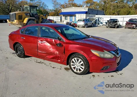 2016 Nissan Altima 2.5 z USA, uszkodzony, nr VIN 1N4AL3AP2GC230209